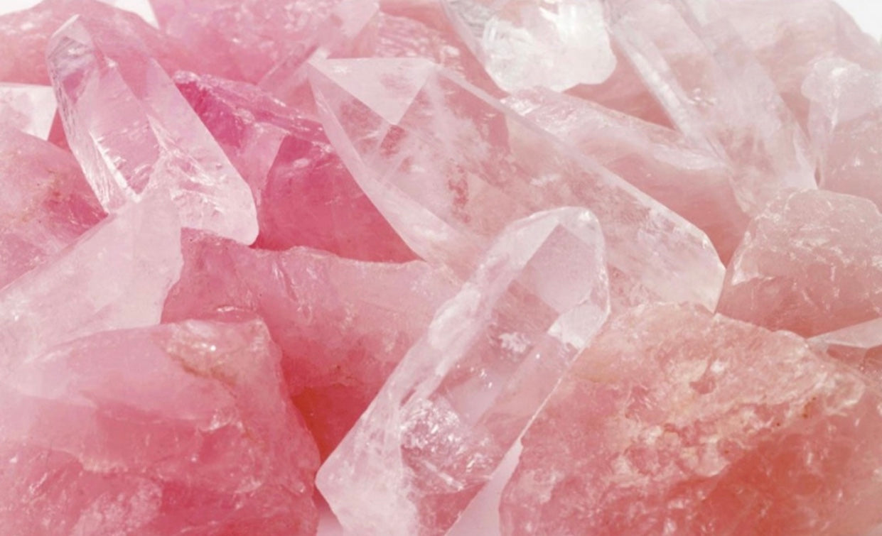 Rose Quartz Crystal: Meaning, Healing, and Benefits!
