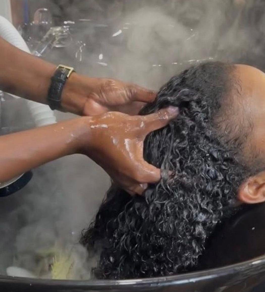 5 Signs Your Hair Needs a Detox